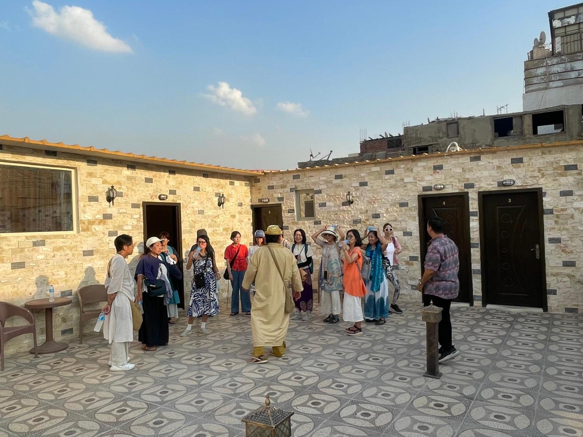 Sphinx Palace Pyramids View Inn Kafrat al Jabal Екстер'єр фото